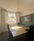 Bureau privé - 75008 - 3 postes - 1400€
