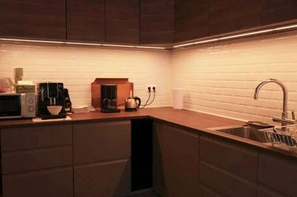 Bureau privé - 75009 - 2 postes - 750€