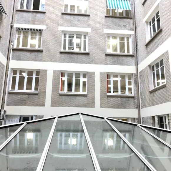 Espace indépendant 15 m² 3 postes Location bureau Rue Pergolèse Paris 75016 - photo 2