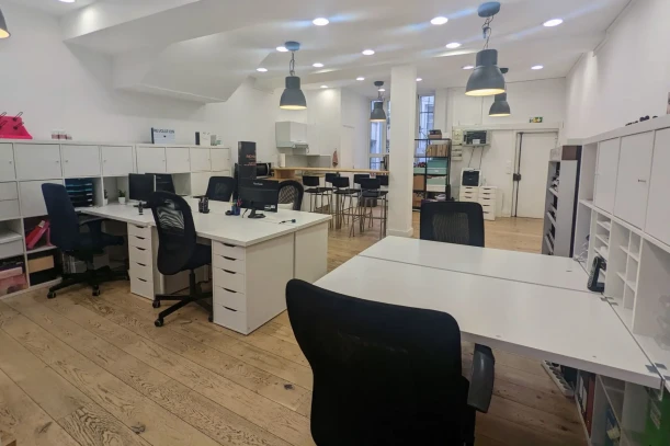Open Space - 75002 - 4 postes - 400€