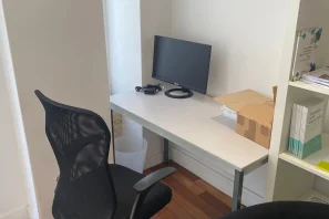 Open Space - 75008 - 2 postes - 300€
