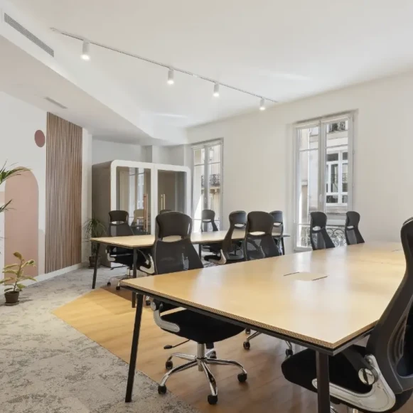 Espace indépendant 190 m² 28 postes Coworking Rue de Saint-Pétersbourg Paris 75008 - photo 8