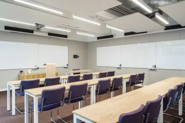 Bureau privé - 75008 - 6 postes - 5128€