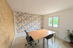 Bureau privé - 44980 - 3 postes - 450€
