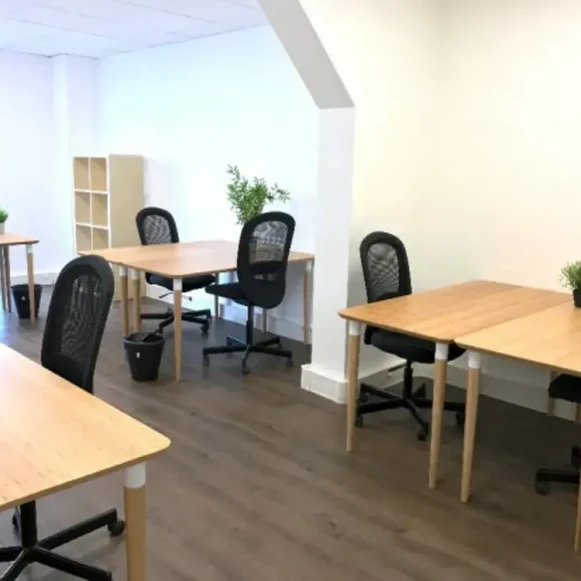 Bureau privé 30 m² 7 postes Coworking Rue Cardinet Paris 75017 - photo 5