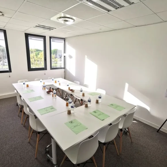 Bureau privé 11 m² 1 poste Coworking Avenue Barbara Trignac 44570 - photo 8