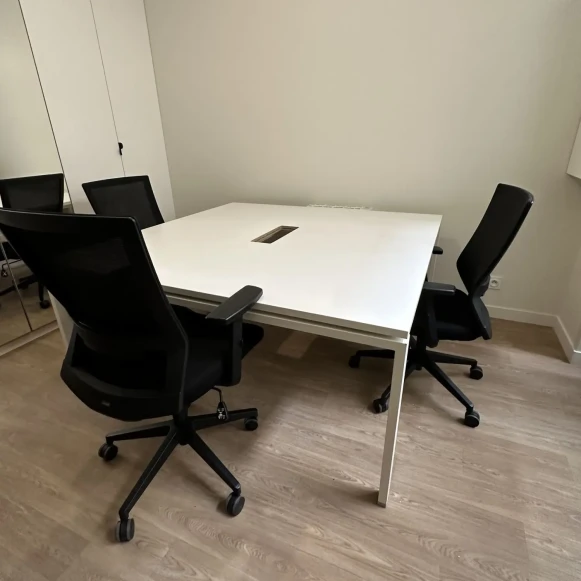 Bureau privé 17 m² 3 postes Coworking Rue Bréa Paris 75006 - photo 14