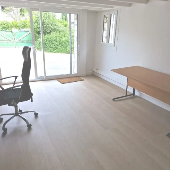 Bureau privé 20 m² 4 postes Location bureau Chemin de Nicol Toulouse 31500 - photo 1