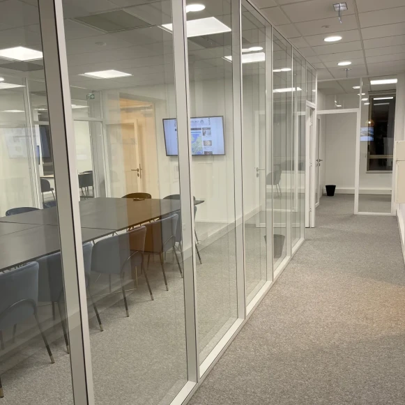 Espace indépendant 250 m² 20 postes Location bureau Rue des Templiers Lille 59000 - photo 6