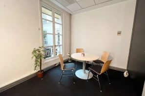 Bureau privé - 75001 - 3 postes - 2770€