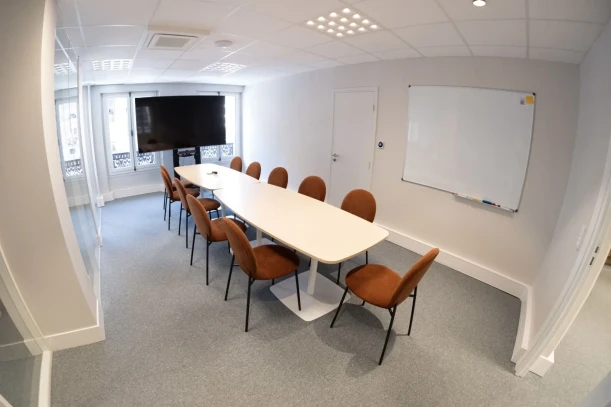 Bureau privé - 75002 - 12 postes - 4000€