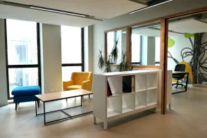 Open Space - 75020 - 17 postes - 360€
