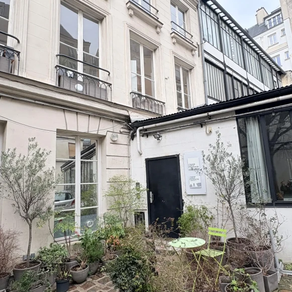 Open Space  6 postes Location bureau Rue des Arquebusiers Paris 75003 - photo 13