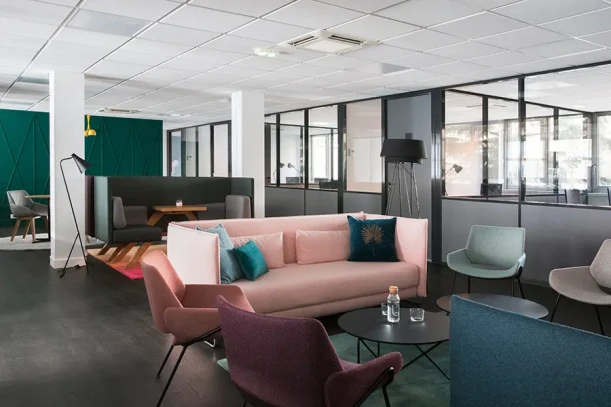 Bureau privé - 92110 - 5 postes - 1900€