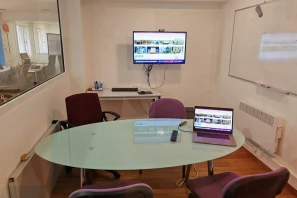 Open Space - 92800 - 4 postes - 100€