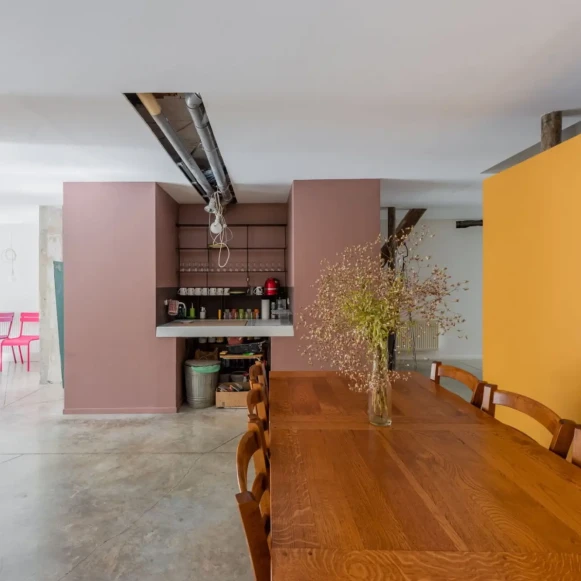Bureau privé 56 m² 6 postes Coworking Rue des Poissonniers Paris 75018 - photo 1