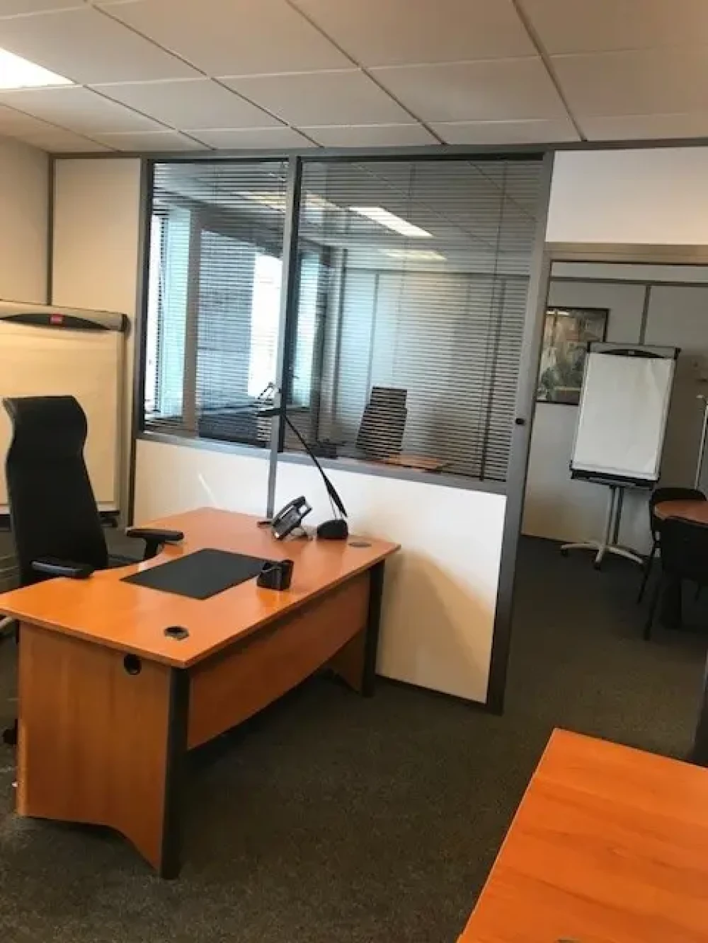 Bureau privé - 92300 - 42 postes - 21500€