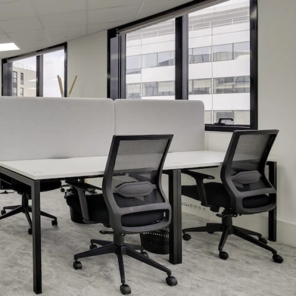 Bureau privé 47 m² 8 postes Location bureau Avenue Georges Pompidou Levallois-Perret 92300 - photo 4