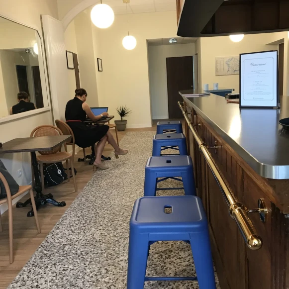 Bureau privé 15 m² 1 poste Coworking Impasse le Quenotin Chagny 71150 - photo 3