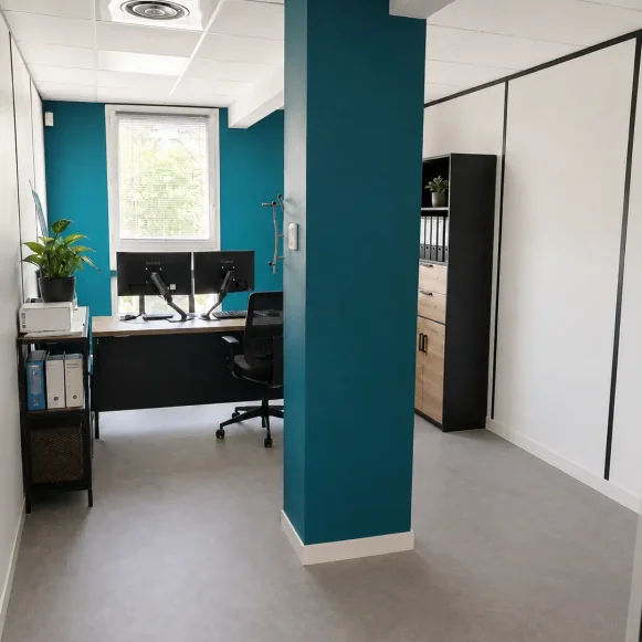 Bureau privé 19 m² 2 postes Location bureau Rue John Mac Adam Nîmes 30900 - photo 4