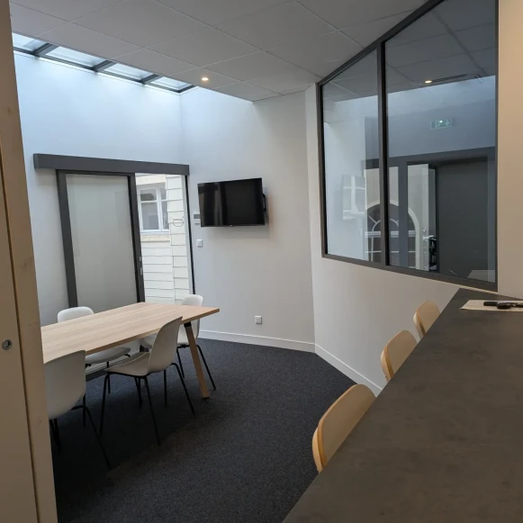 Bureau privé 50 m² 10 postes Coworking Rue Charles Sanglier Orléans 45000 - photo 7