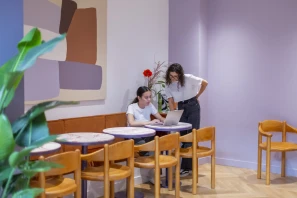 Bureau privé - 75008 - 3 postes - 2790€