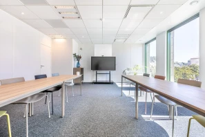 Bureau privé - 86000 - 8 postes - 1525€