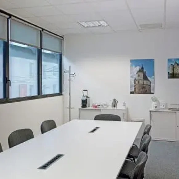 Bureau privé 25 m² 5 postes Coworking Passage de la Râpe Orléans 45000 - photo 9