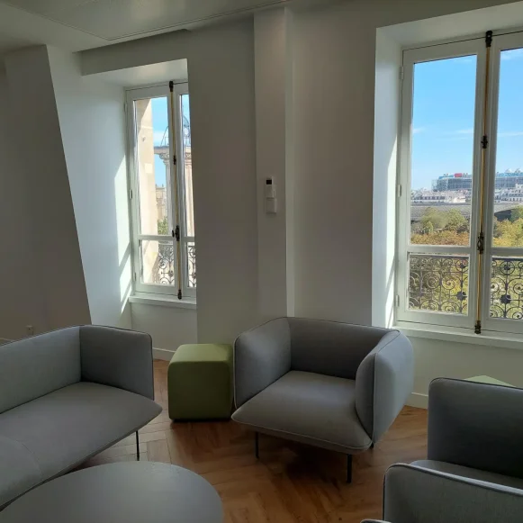Bureau privé 165 m² 33 postes Coworking Rue du Louvre Paris 75001 - photo 6