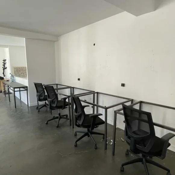 Espace indépendant 124 m² 11 postes Coworking Rue Gabriel Péri Saint-Denis 93200 - photo 10