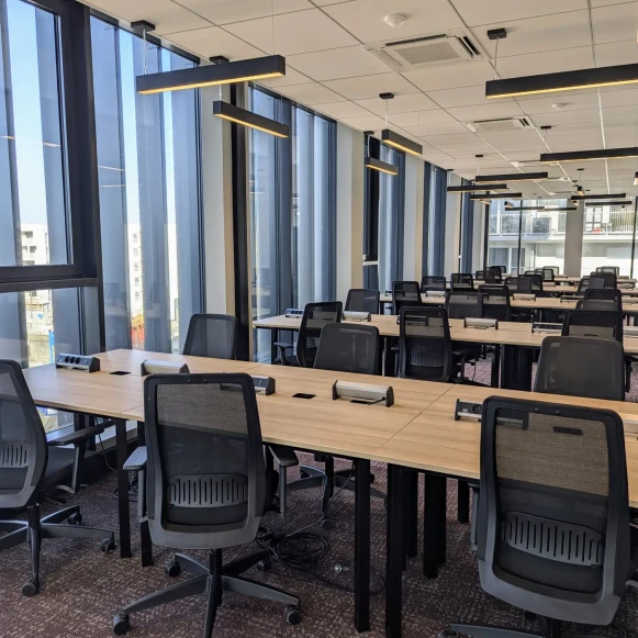 Espace indépendant 252 m² 54 postes Location bureau Avenue Raymonde Chauvet Nantes 44300 - photo 9