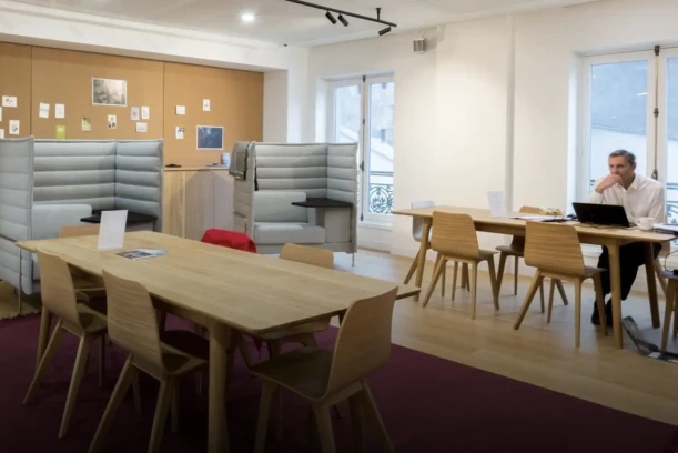 Bureau privé - 75001 - 5 postes - 5688€