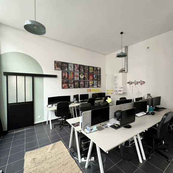 Espace indépendant 80 m² 14 postes Location bureau Rue Saint-Maur Paris 75010 - photo 2