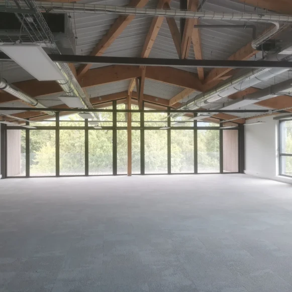 Bureau privé 186 m² 20 postes Coworking Chemin du Vieux Chêne Meylan 38240 - photo 2