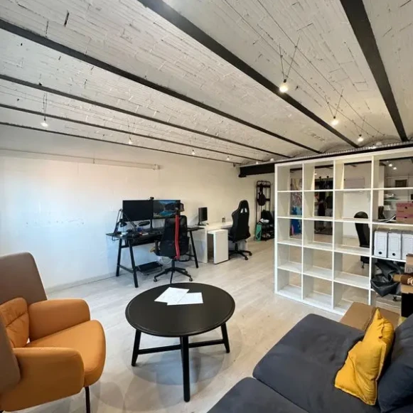 Bureau privé 36 m² 6 postes Coworking Avenue de Saint-Antoine Marseille 13015 - photo 3