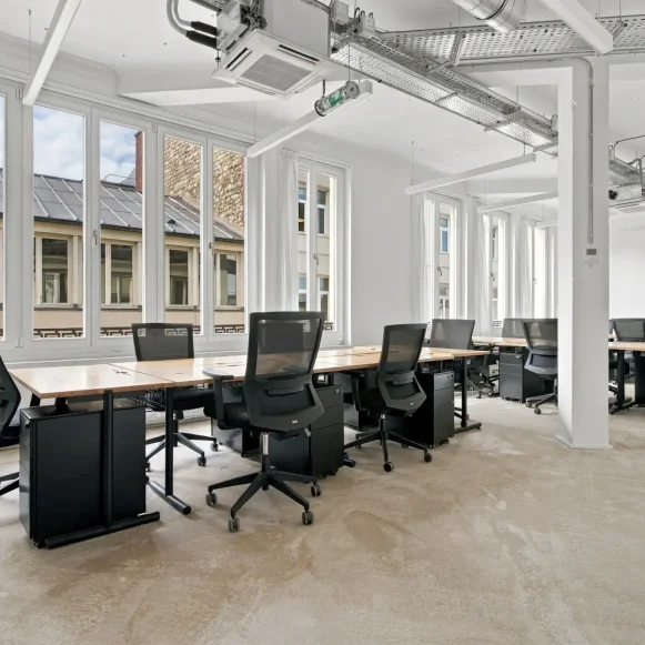 Espace indépendant 210 m² 36 postes Location bureau Boulevard Jules Ferry Paris 75011 - photo 10