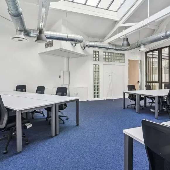 Bureau privé 60 m² 16 postes Coworking Rue de la Terrasse Paris 75017 - photo 1