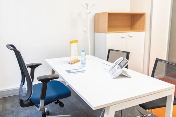 Bureau privé - 75008 - 1 poste - 1720€