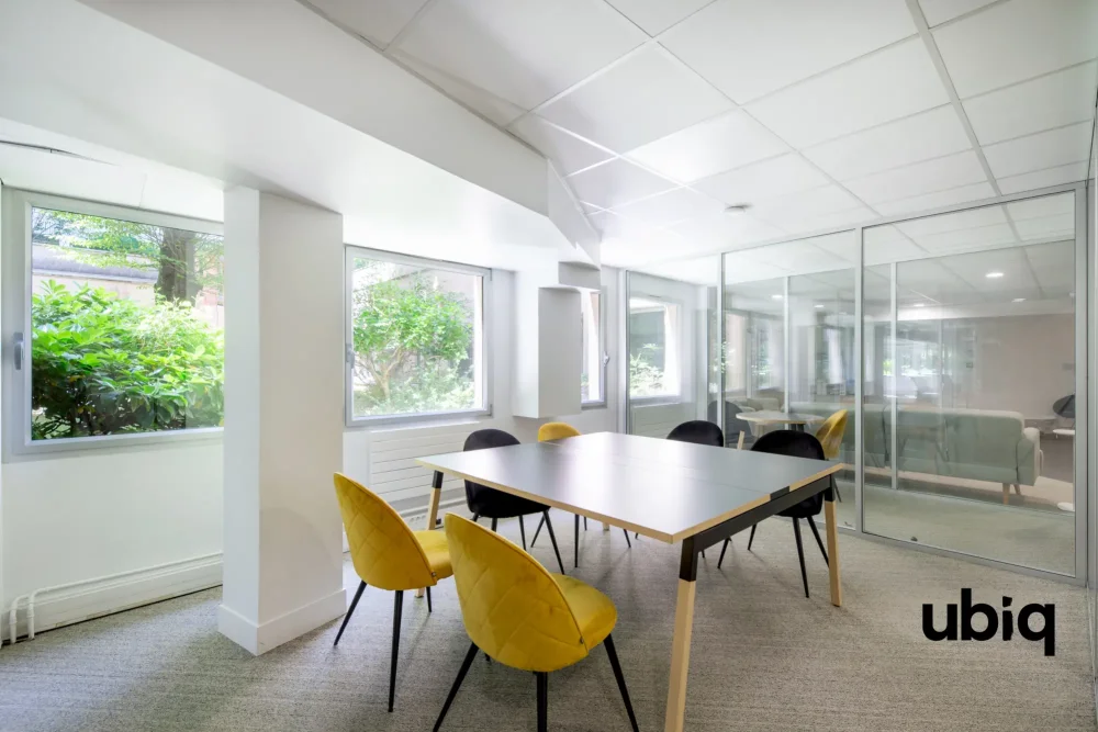 Bureau privé - 75012 - 20 postes - 7000€