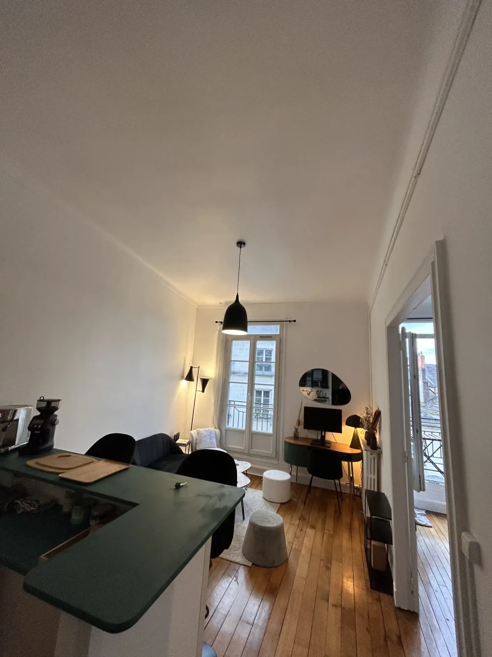 Espace indépendant - 44000 - 7 postes - 2000€