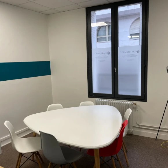 Espace indépendant 25 m² 4 postes Location bureau Rue Aristide Briand Levallois-Perret 92300 - photo 6