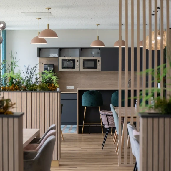 Bureau privé 11 m² 3 postes Coworking Avenue René Cassin Mérignac 33700 - photo 3