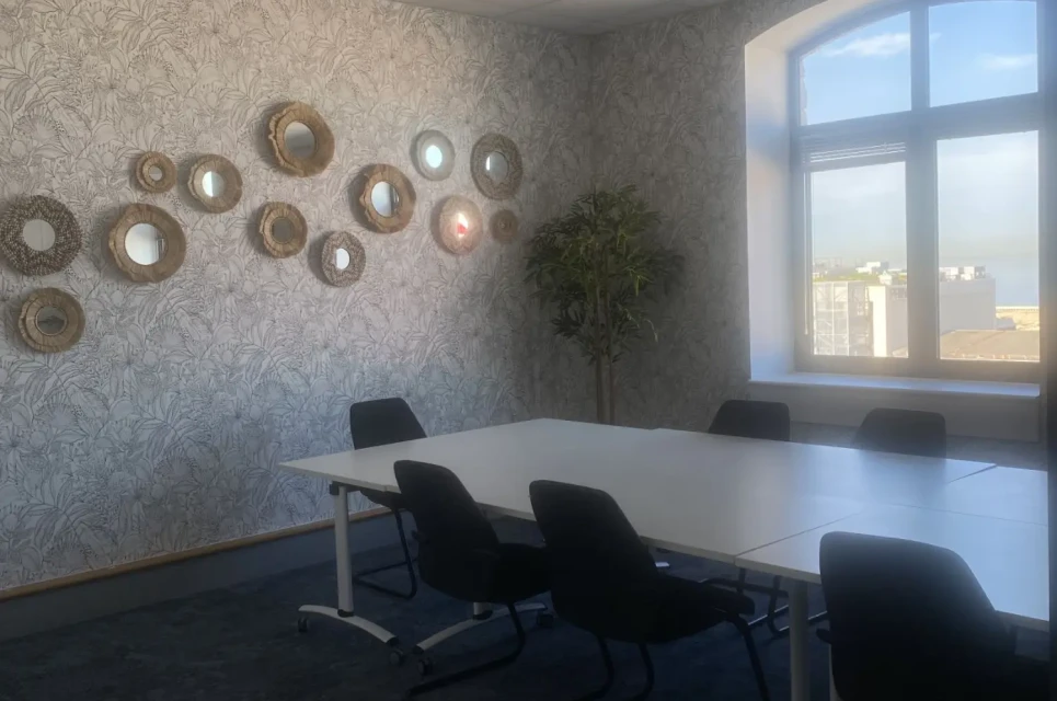 Bureaux and Co - Les Docks