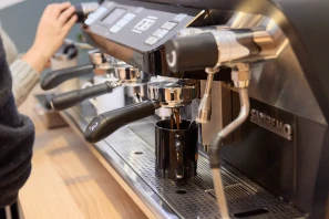 Bureau privé - 75011 - 5 postes - 2500€