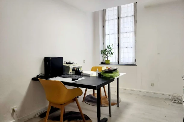 Bureau privé - 13001 - 3 postes - 340€