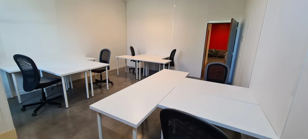 Bureau privé - 78180 - 6 postes - 890€