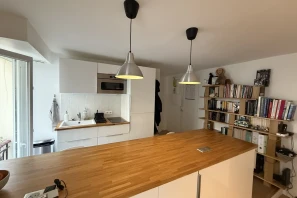 Bureau privé - 75010 - 3 postes - 760€