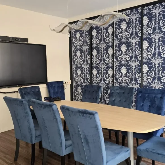 Bureau privé 70 m² 10 postes Location bureau Rue Lagrange Paris 75005 - photo 1