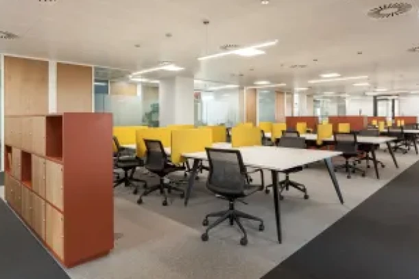 Bureau privé - 95100 - 6 postes - 1084€