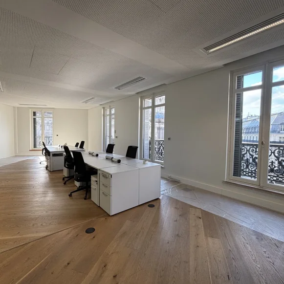 Bureau privé 4 m² 1 poste Coworking Rue Meyerbeer Paris 75009 - photo 3